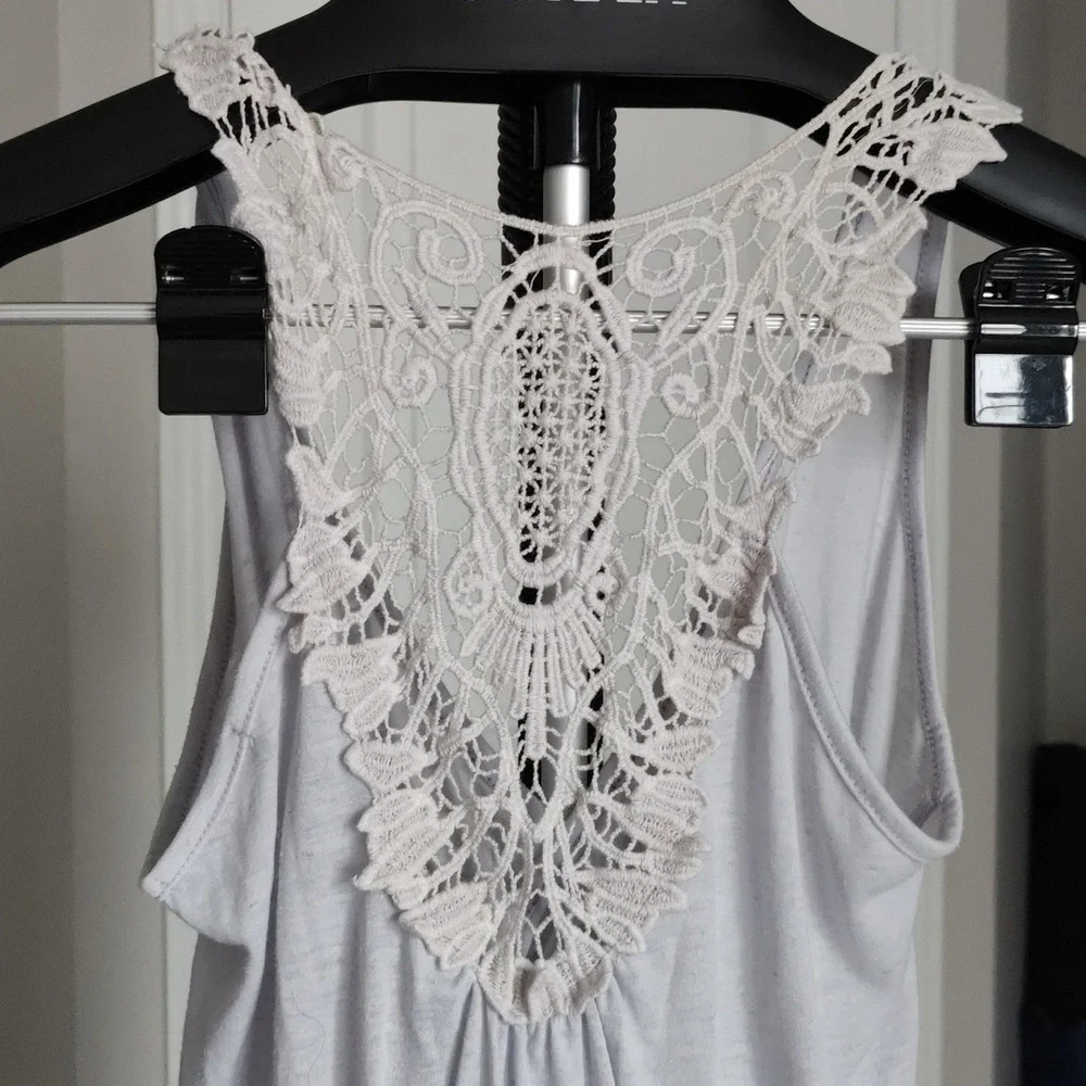 Tank top - Picture 6 of 8